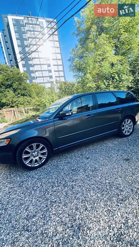 Універсал Volvo V50 2008 в Івано-Франківську