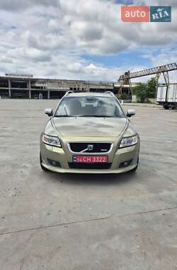 Универсал Volvo V50 2008 в Черновцах