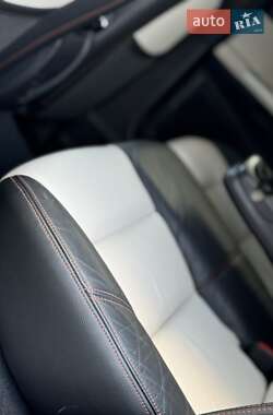 Универсал Volvo V50 2012 в 