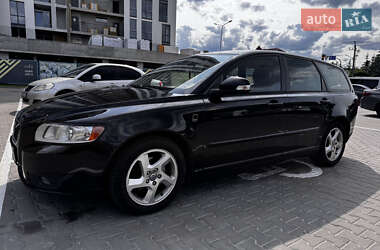 Универсал Volvo V50 2011 в 
