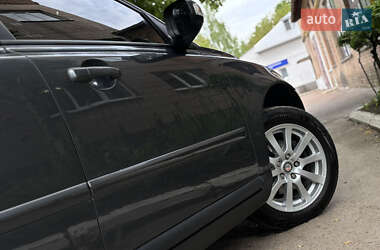 Универсал Volvo V50 2009 в 