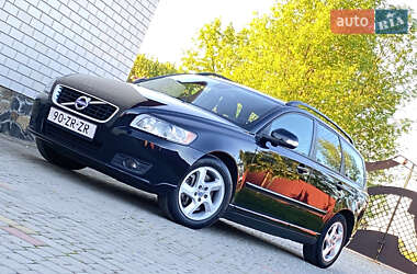 Универсал Volvo V50 2010 в 