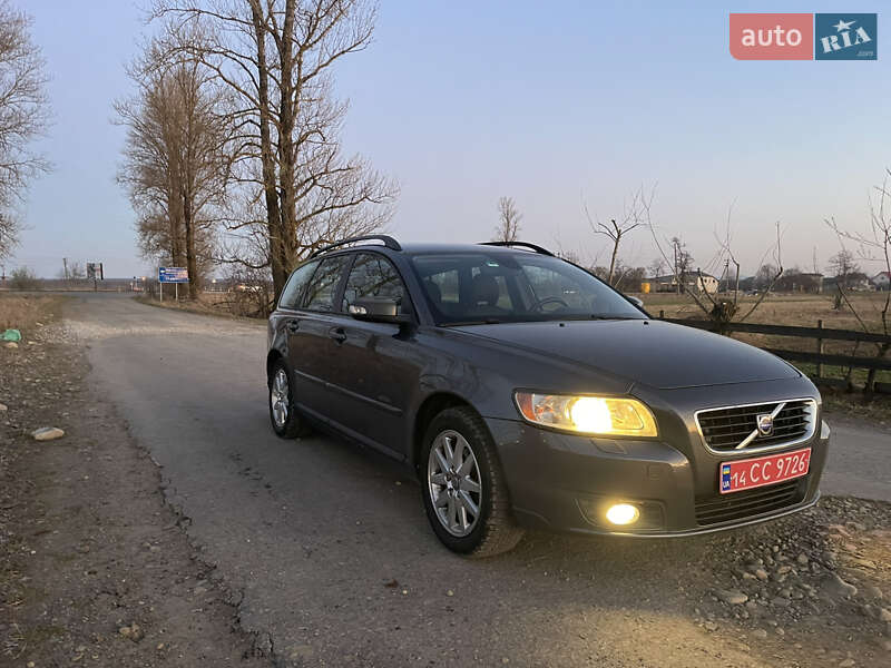 Універсал Volvo V50 2008 в Івано-Франківську