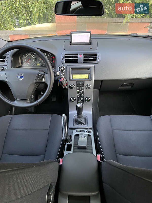 Універсал Volvo V50 2010 в Рівному