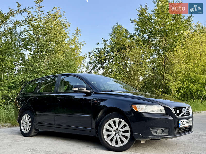 Универсал Volvo V50 2010 в Дрогобыче