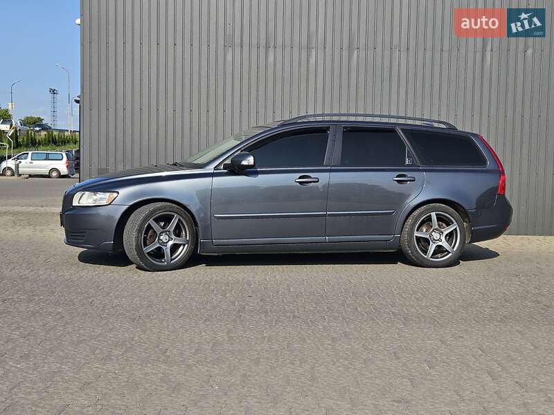 Volvo V50 2010