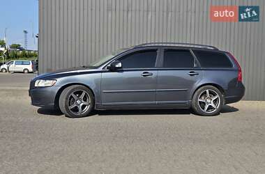 Универсал Volvo V50 2010 в 