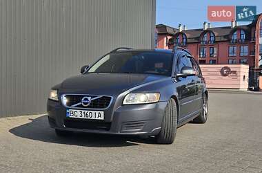Универсал Volvo V50 2010 в 