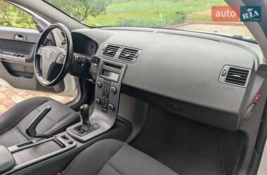 Универсал Volvo V50 2010 в 