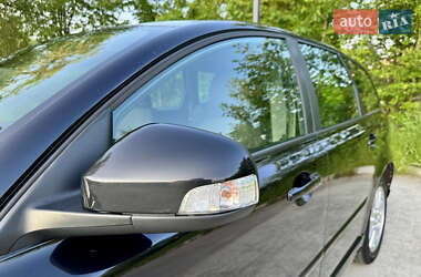 Универсал Volvo V50 2010 в 