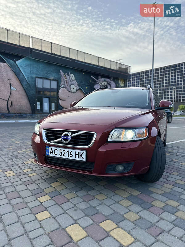 Volvo V50 2010
