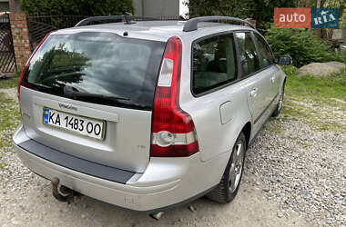 Универсал Volvo V50 2004 в 