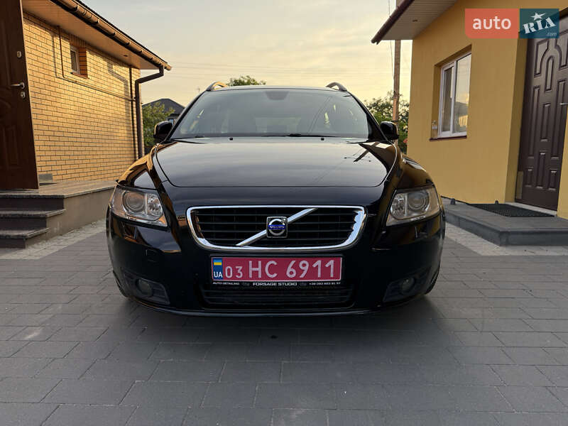 Універсал Volvo V50 2008 в Ковелі