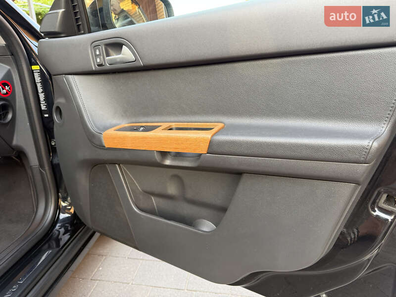 Універсал Volvo V50 2008 в Ковелі
