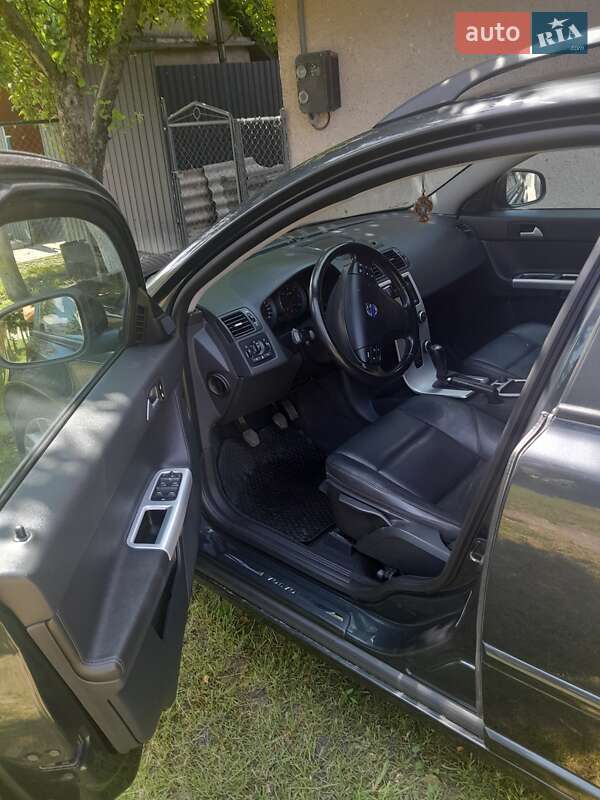 Универсал Volvo V50 2009 в Львове
