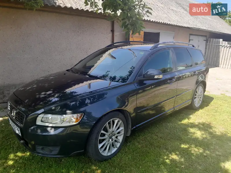 Volvo V50 2009