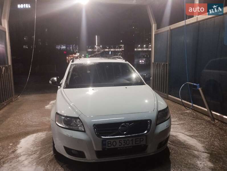 Универсал Volvo V50 2010 в Тернополе фото 12 Универсал Volvo V50 2010 в Тернополе