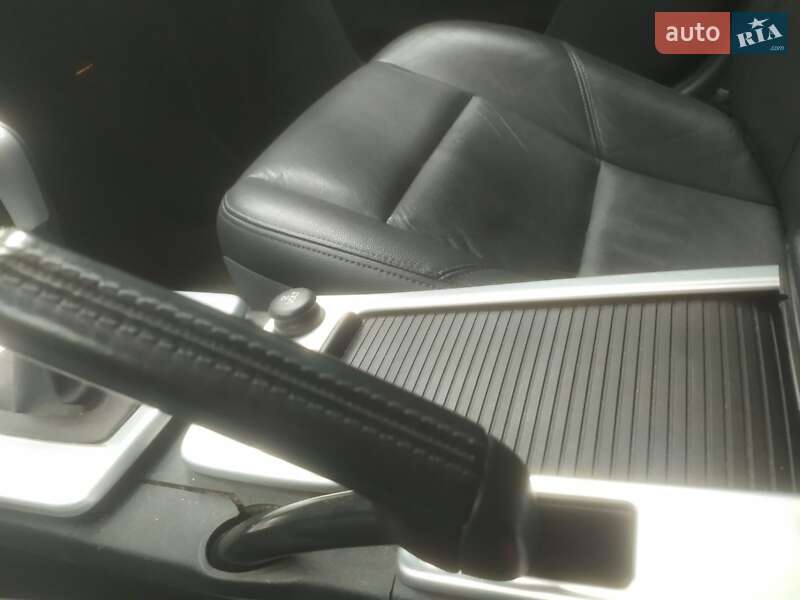 Универсал Volvo V50 2011 в Львове