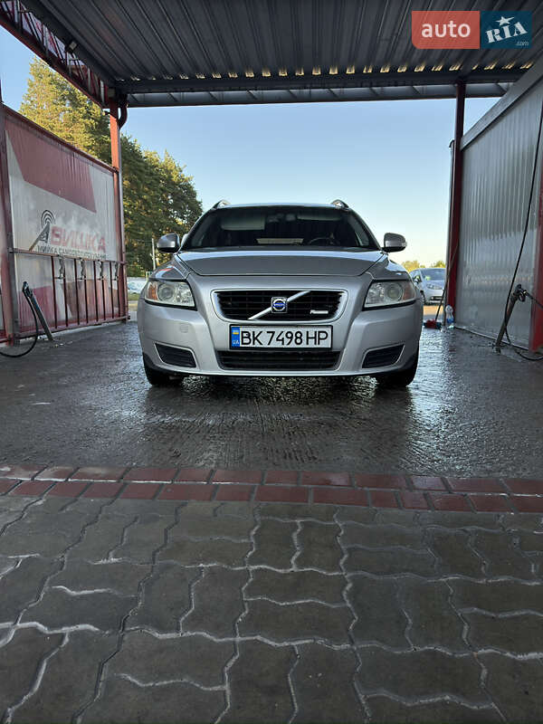 Универсал Volvo V50 2010 в Ковеле фото 3 Универсал Volvo V50 2010 в Ковеле