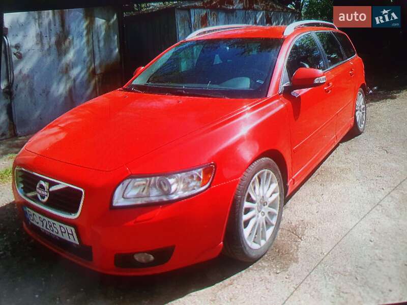 Volvo V50 2011