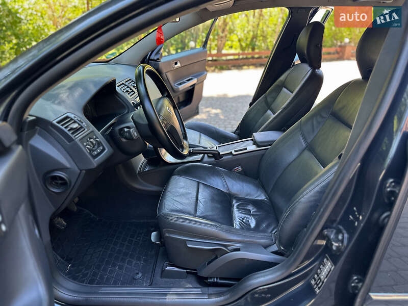 Універсал Volvo V50 2009 в Самборі