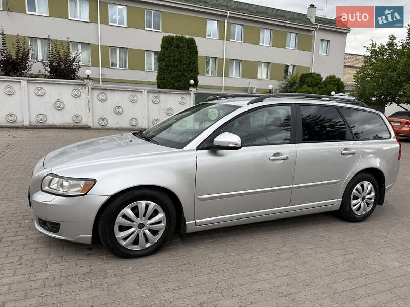 Універсал Volvo V50 2011 в Рівному
