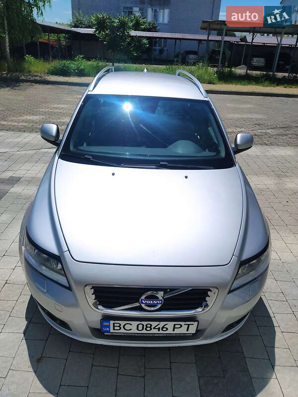 Універсал Volvo V50 2011 в Сокалі