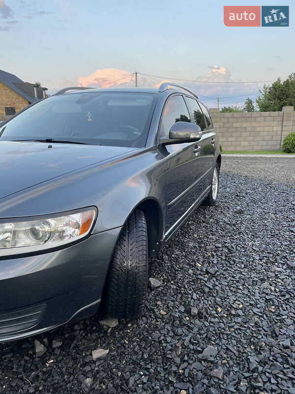 Универсал Volvo V50 2012 в Киверцах фото 12 Универсал Volvo V50 2012 в Киверцах
