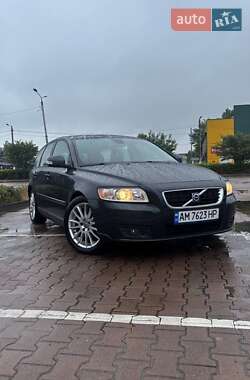 Универсал Volvo V50 2010 в Житомире