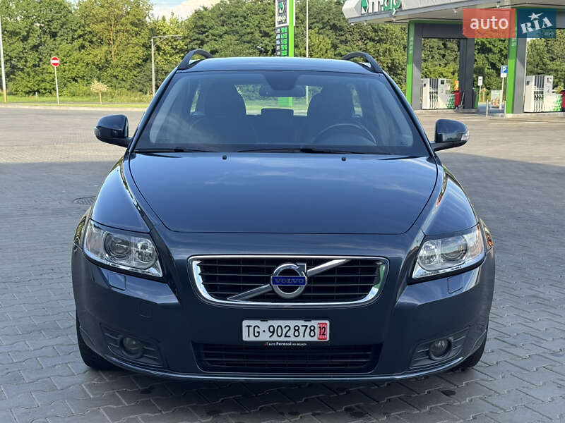 Универсал Volvo V50 2011 в Луцке