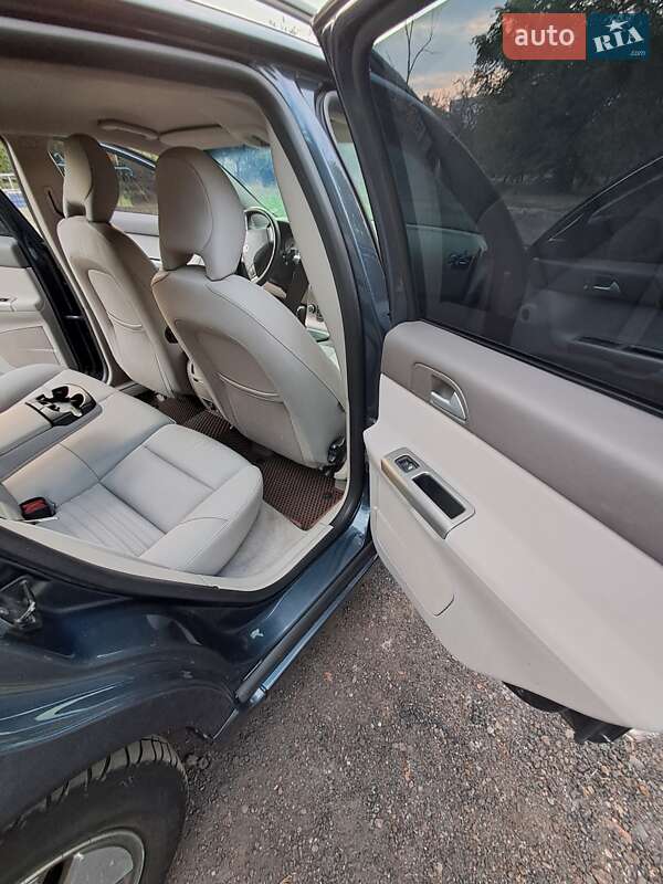 Універсал Volvo V50 2009 в Павлограді