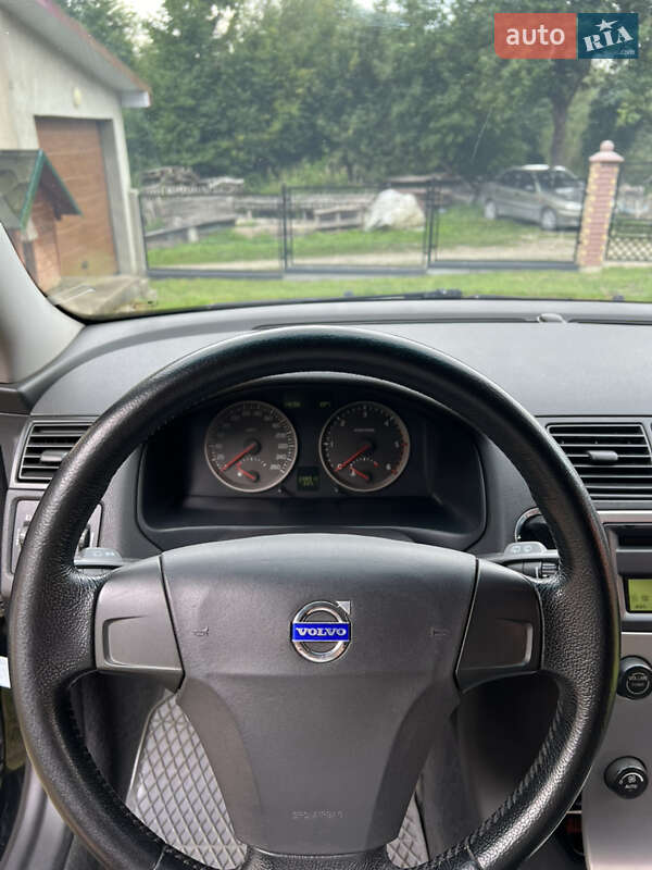 Универсал Volvo V50 2005 в Николаеве фото 14 Универсал Volvo V50 2005 в Николаеве
