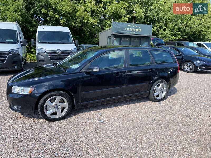 Volvo V50 2012