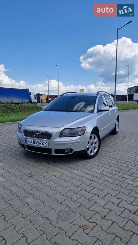 Универсал Volvo V50 2006 в Киеве