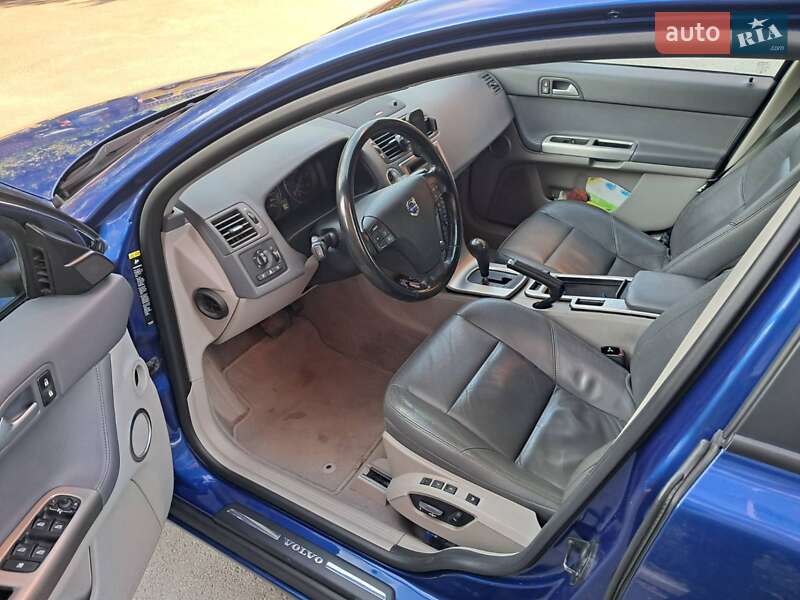Універсал Volvo V50 2009 в Рівному фото 6 Універсал Volvo V50 2009 в Рівному