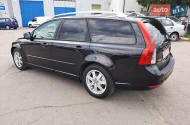 Универсал Volvo V50 2012 в 