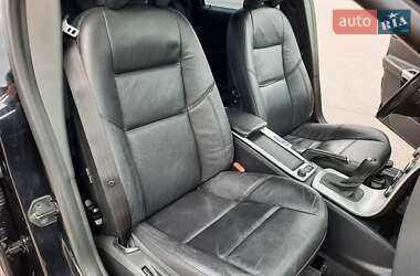 Универсал Volvo V50 2012 в 