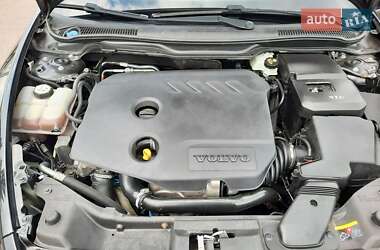Универсал Volvo V50 2012 в 