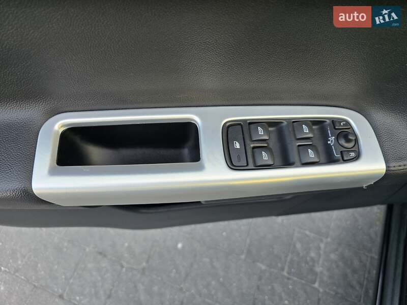 Универсал Volvo V50 2012 в Стрые