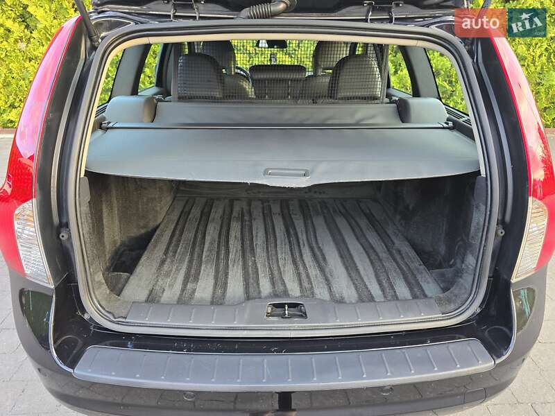 Универсал Volvo V50 2012 в Стрые