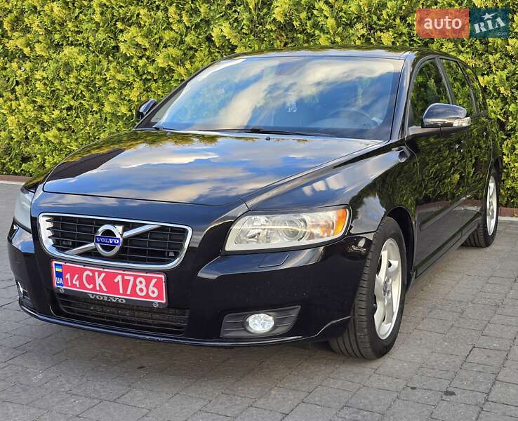 Универсал Volvo V50 2012 в Стрые