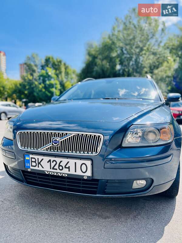 Универсал Volvo V50 2006 в Киеве