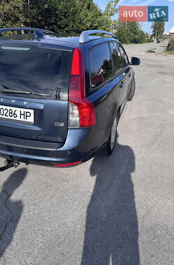 Универсал Volvo V50 2010 в 