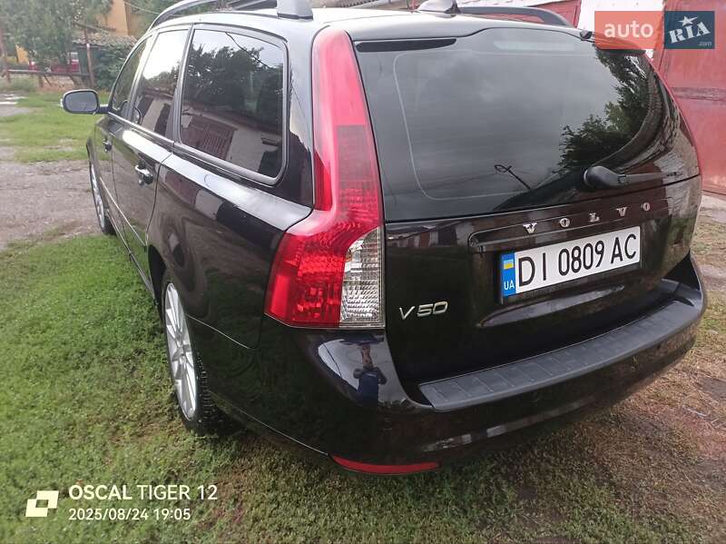 Универсал Volvo V50 2008 в Ватутино фото 8 Универсал Volvo V50 2008 в Ватутино