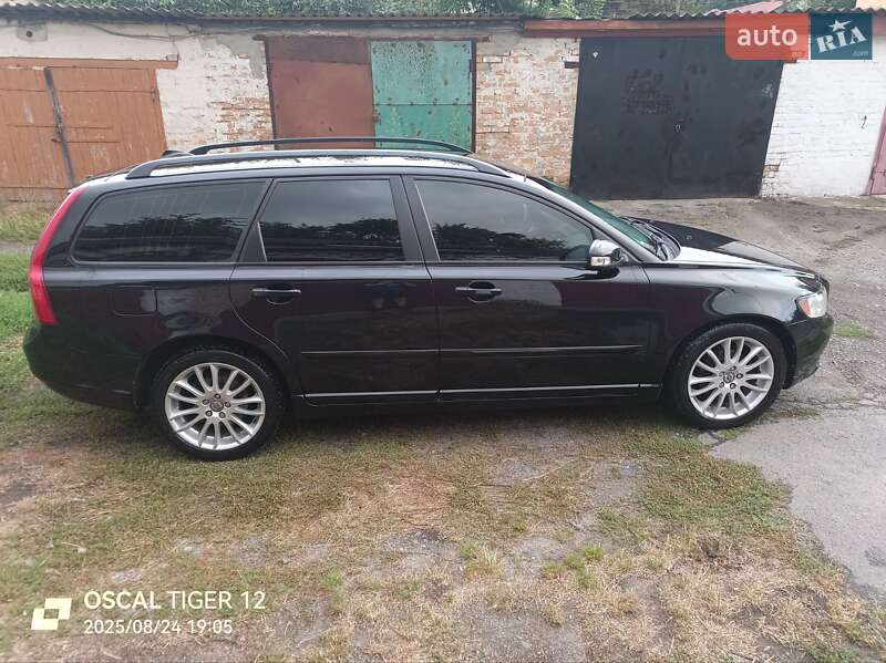 Универсал Volvo V50 2008 в Ватутино фото 5 Универсал Volvo V50 2008 в Ватутино