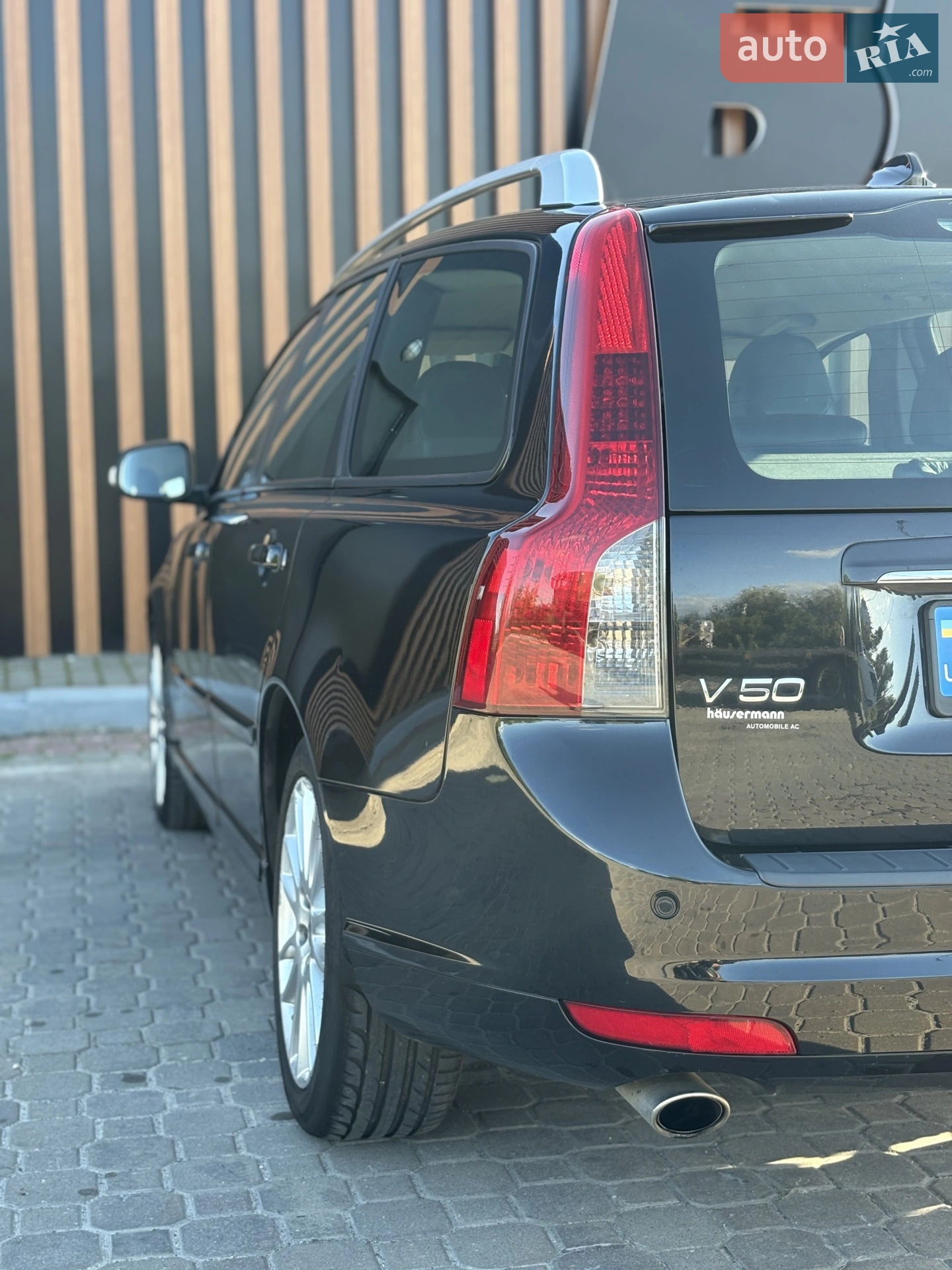 2011 Volvo V50 - мініатюра 11