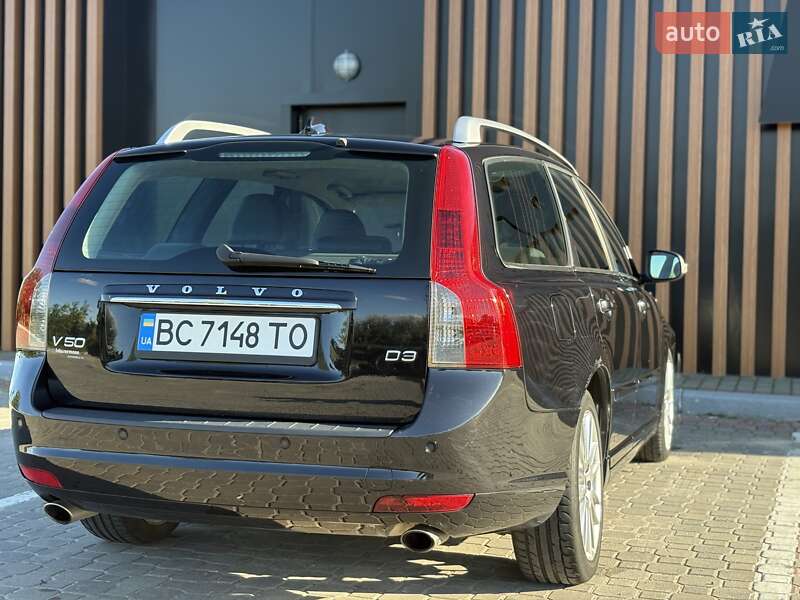 Универсал Volvo V50 2011 в Львове
