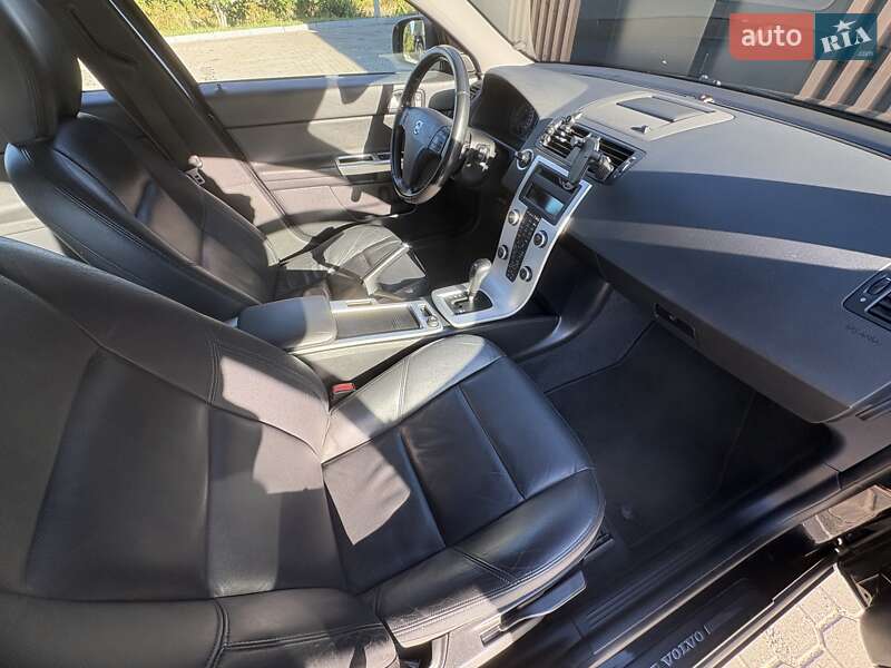 Универсал Volvo V50 2011 в Львове