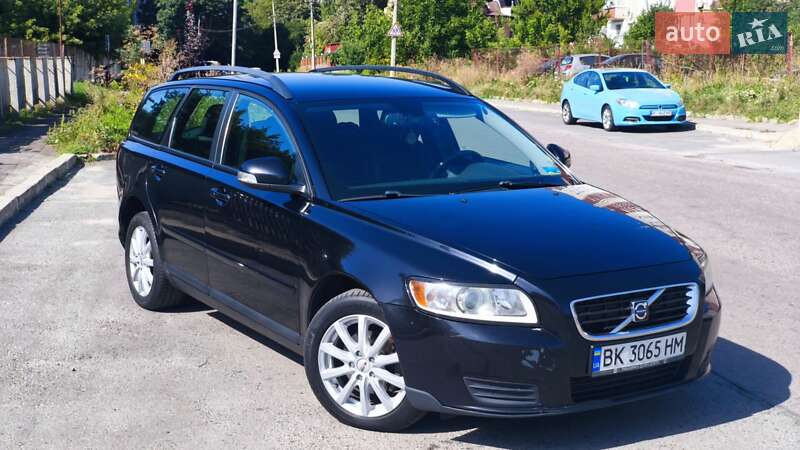 Volvo V50 2009