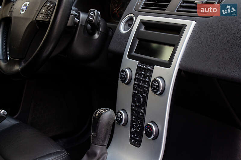 Универсал Volvo V50 2012 в Львове фото 23 Универсал Volvo V50 2012 в Львове